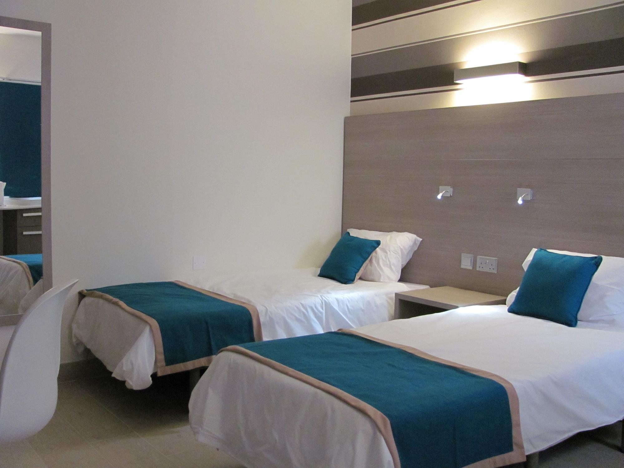 Day'S Inn Hotel And Residence Sliema Buitenkant foto