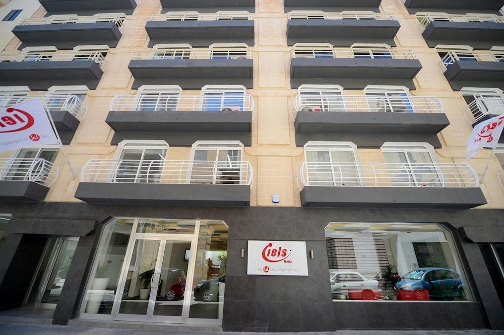 Day'S Inn Hotel And Residence Sliema Buitenkant foto