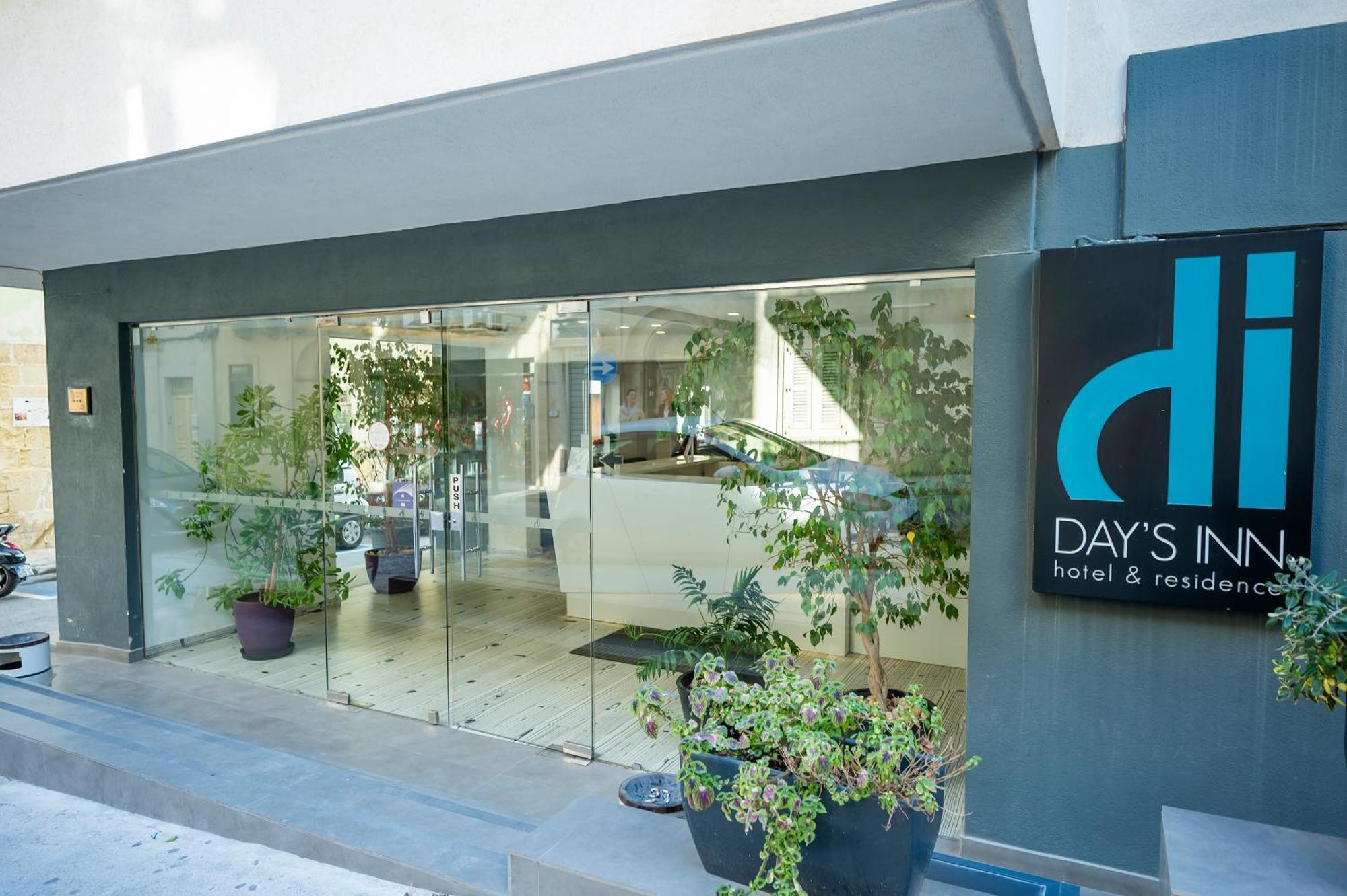 Day'S Inn Hotel And Residence Sliema Buitenkant foto